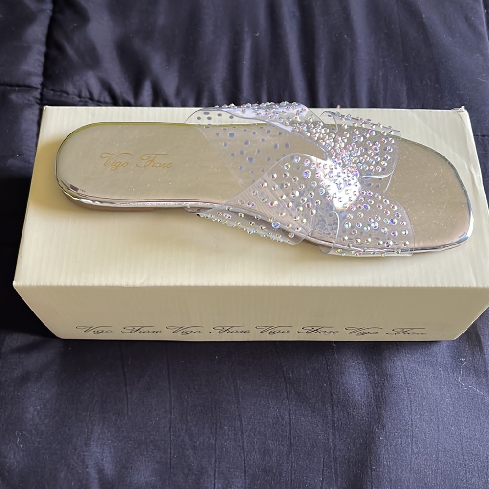 Silver sandal with beading